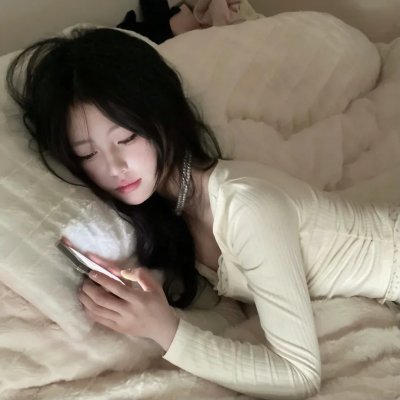 新娘向后跑